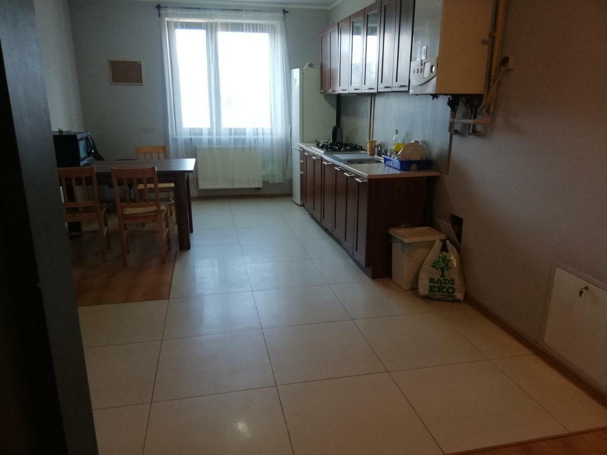 Appartamento Pokoje Przy Rondzie Częstochowa Esterno foto