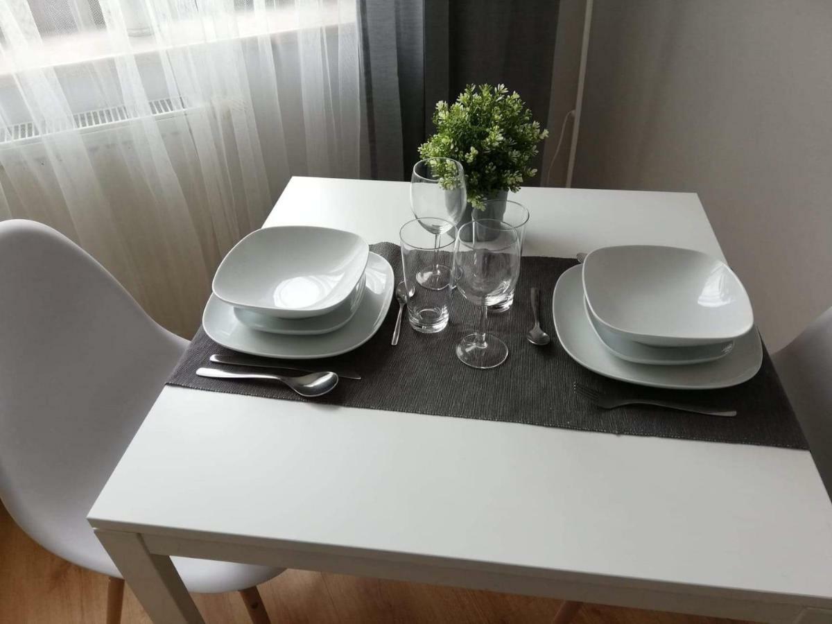 Appartamento Pokoje Przy Rondzie Częstochowa Esterno foto